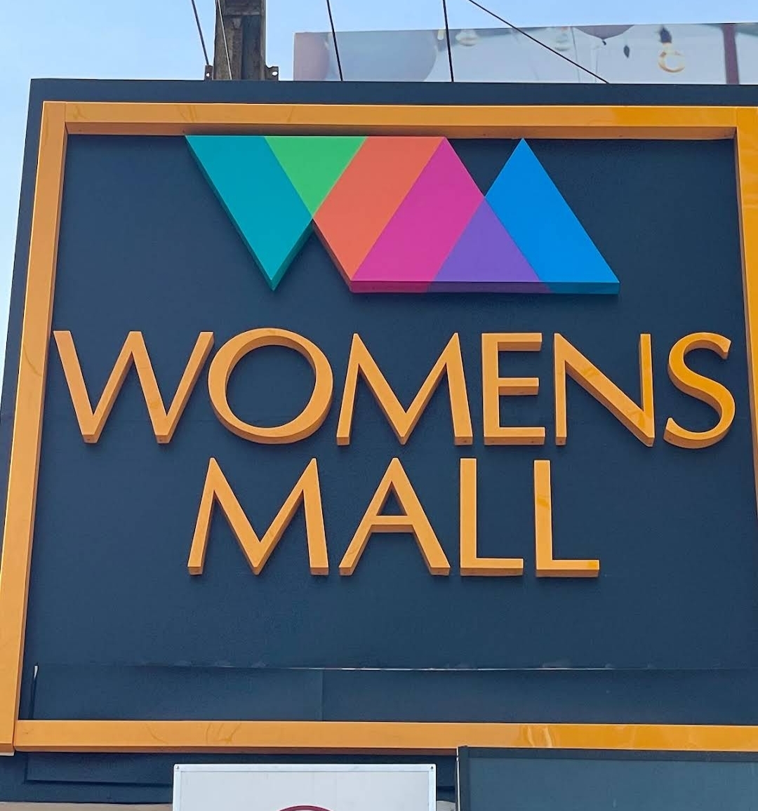 Womens Mall Valanchery